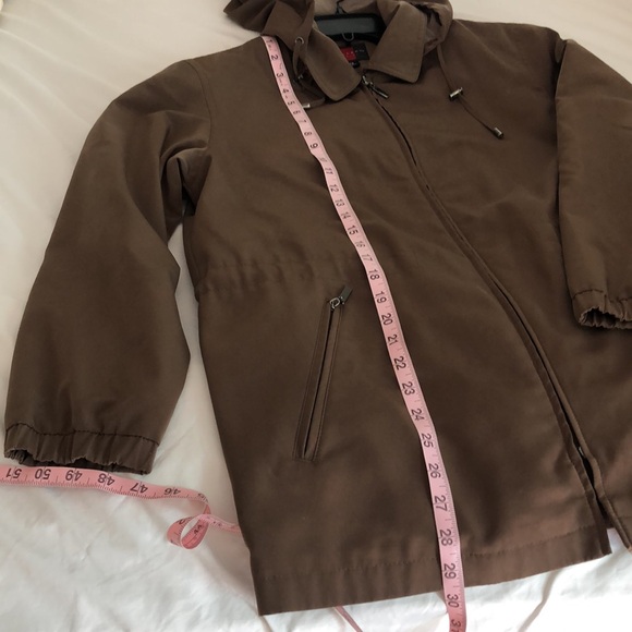 💦☔️Gallery All-weather coat! removable lining & hood! light brown! PreLoved! S/M - Picture 12 of 16